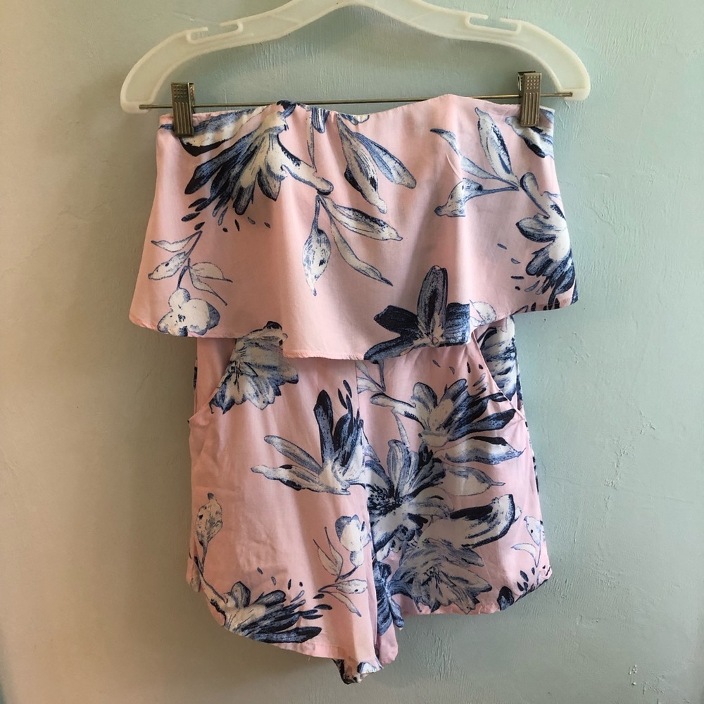 Cute strapless romper